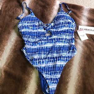 one piece bathing suit